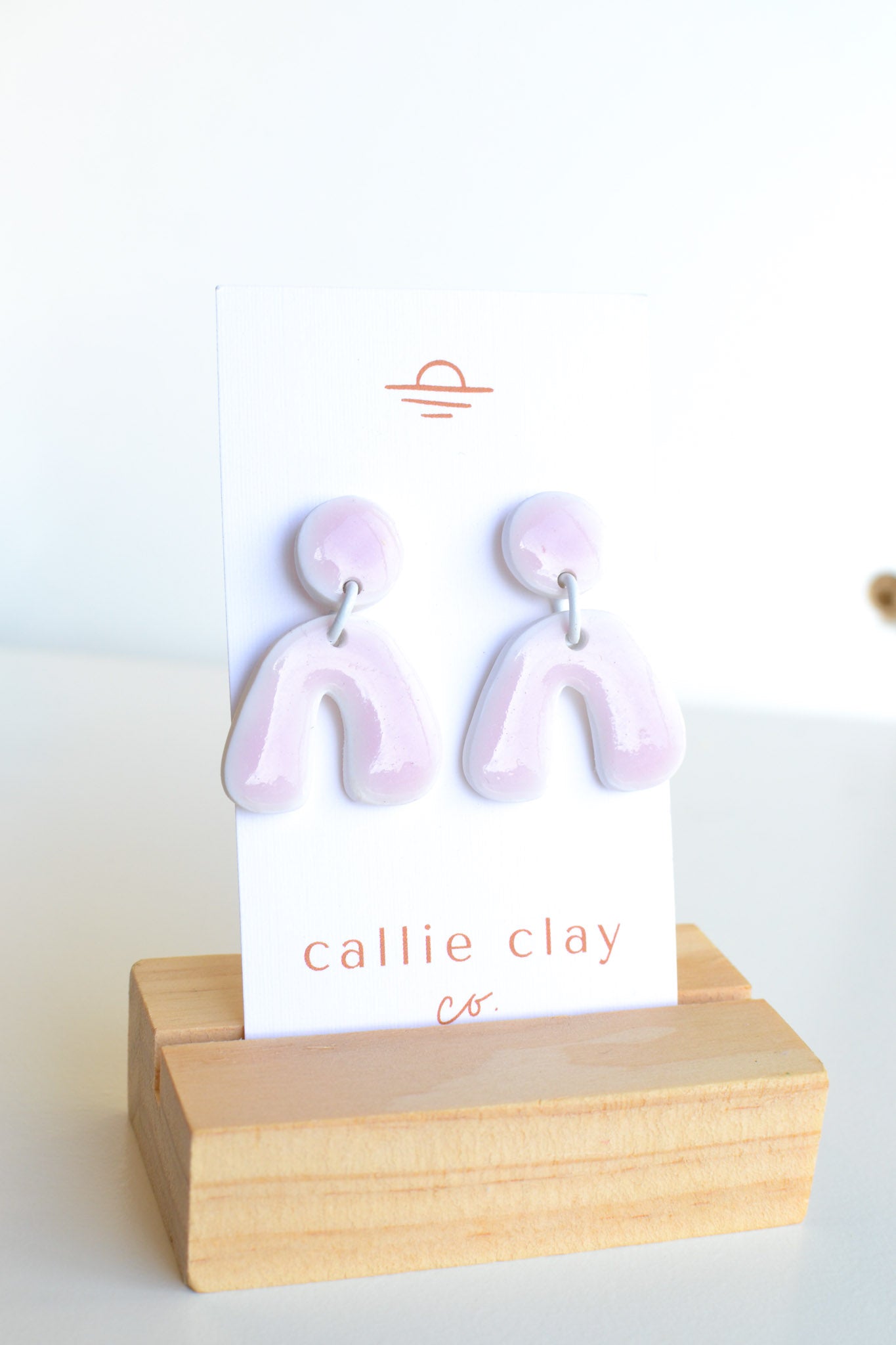 Funky Arches | Glossy Lilac