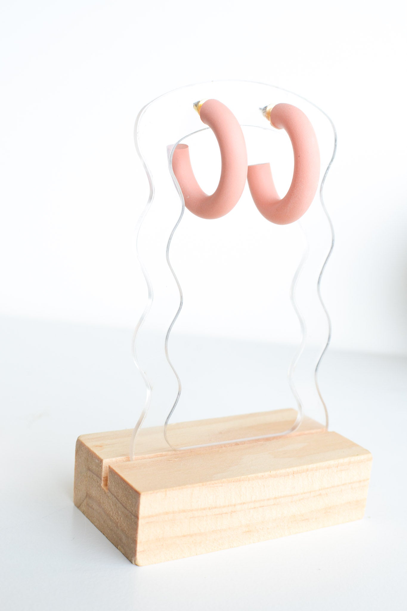 The Medium Hoop | Flamingo