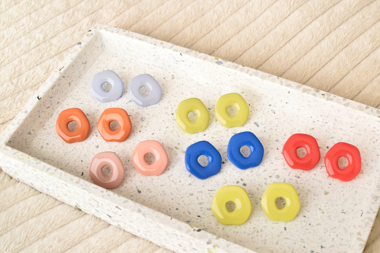 Glossy Oversized Studs | Lime Green