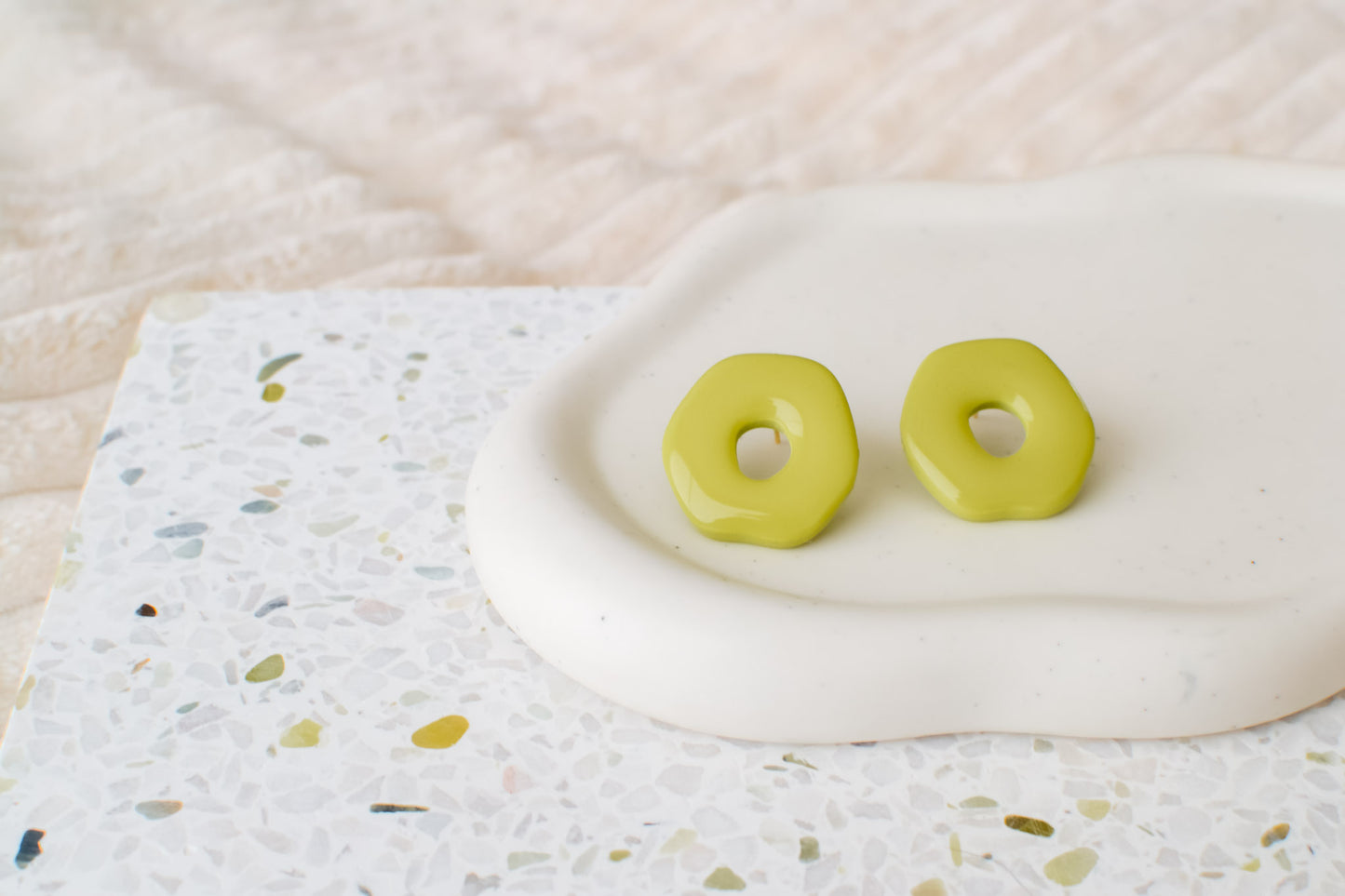 Glossy Oversized Studs | Lime Green