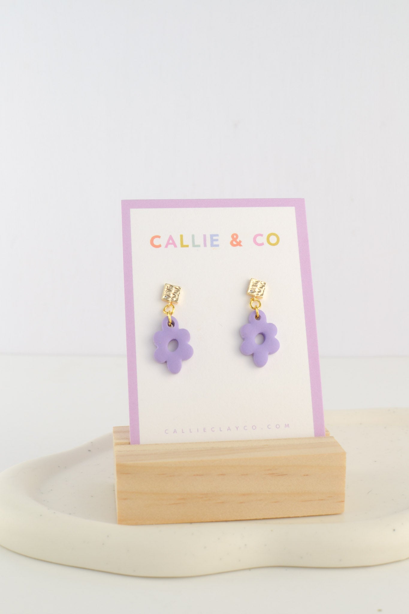 Daisy Dangles | Lilac