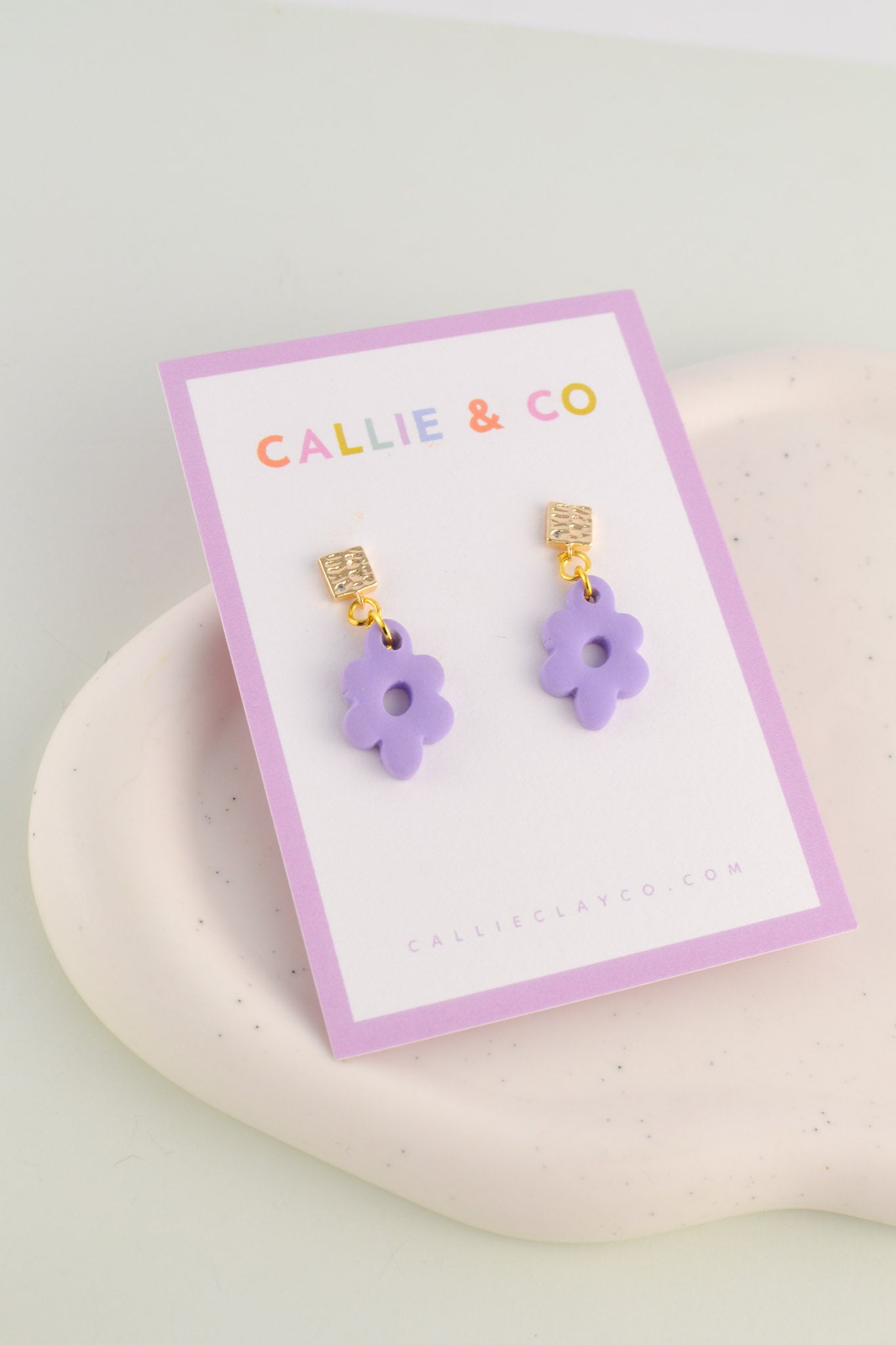 Daisy Dangles | Lilac