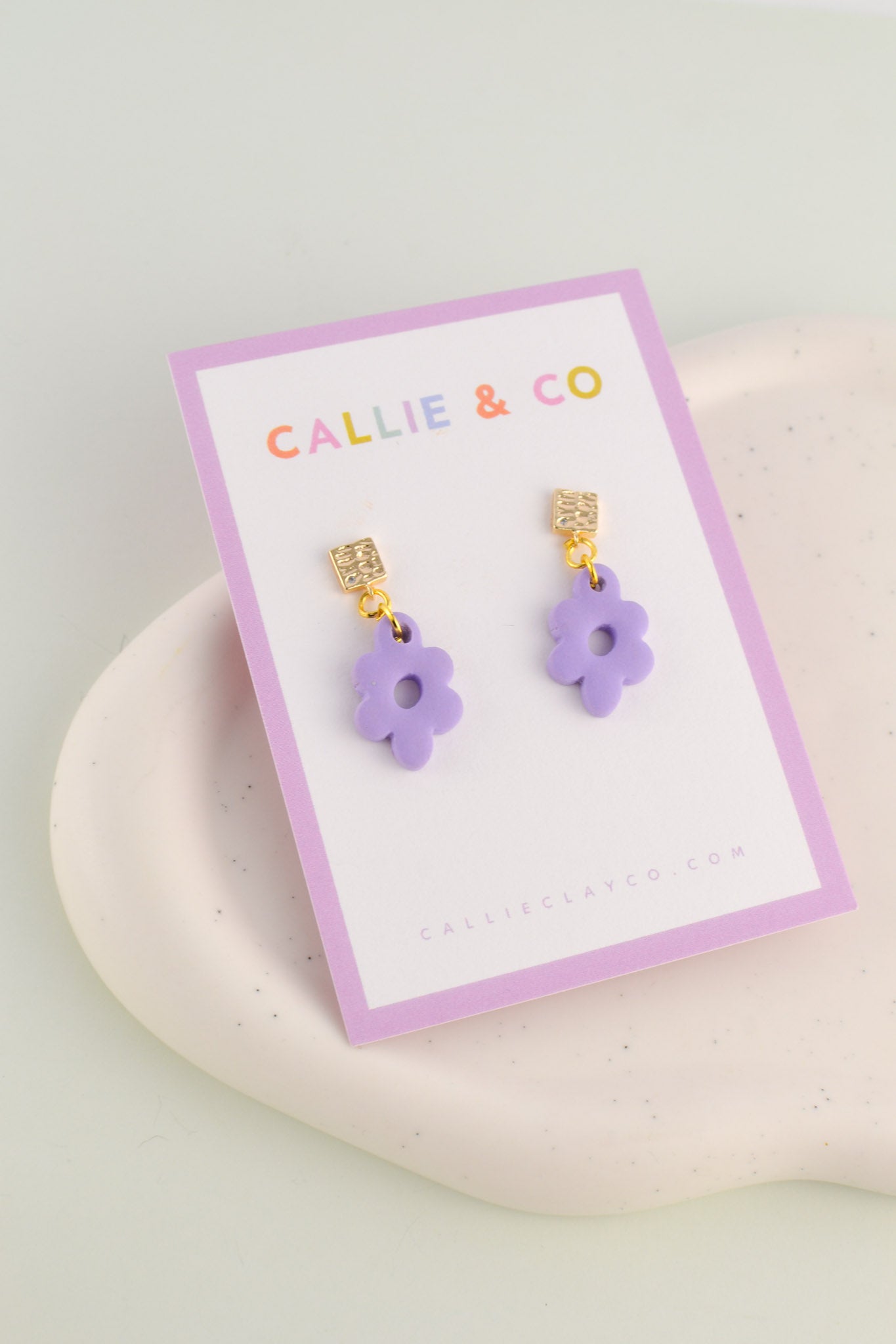 Daisy Dangles | Lilac