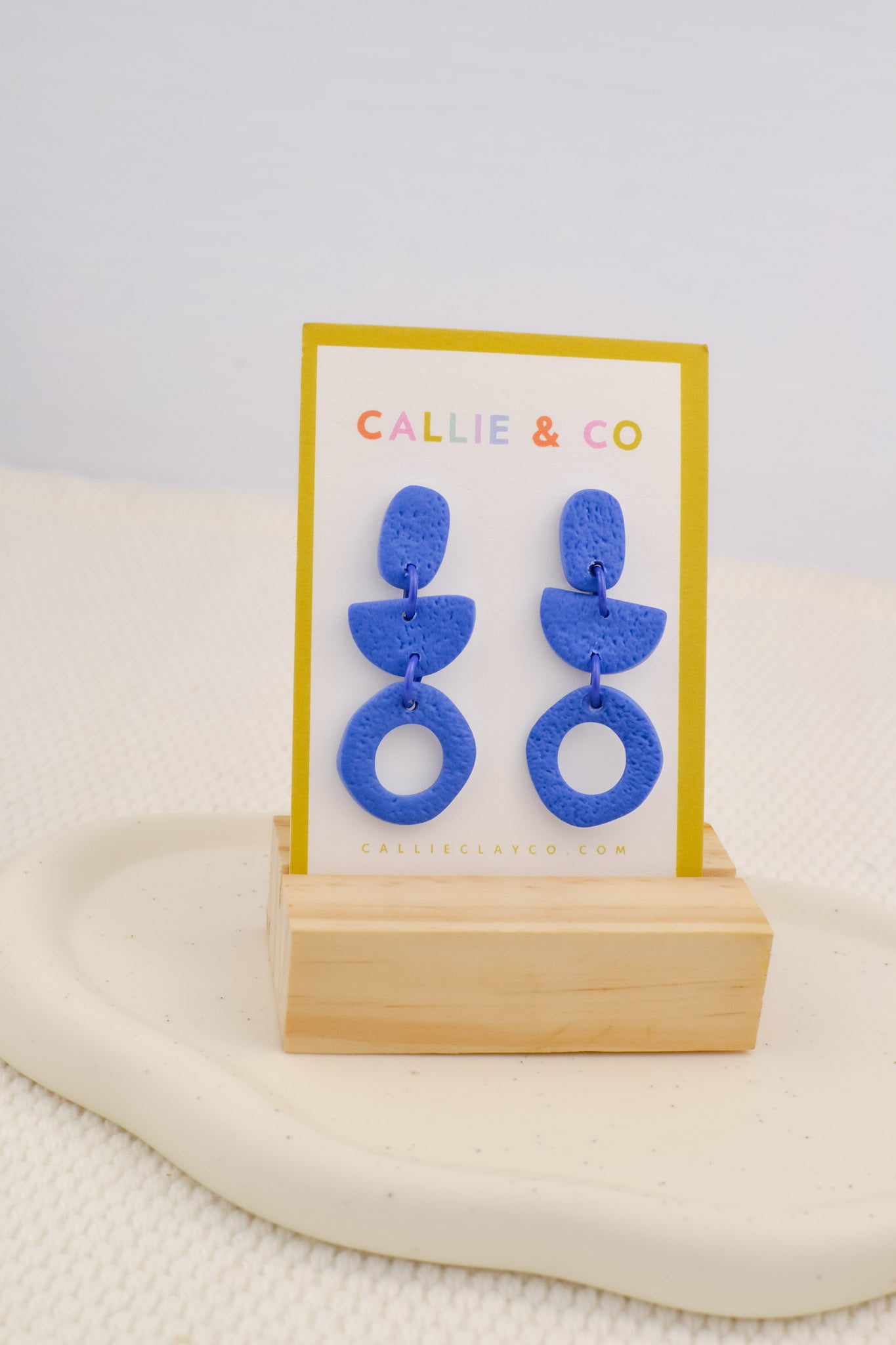 The Capri Dangles