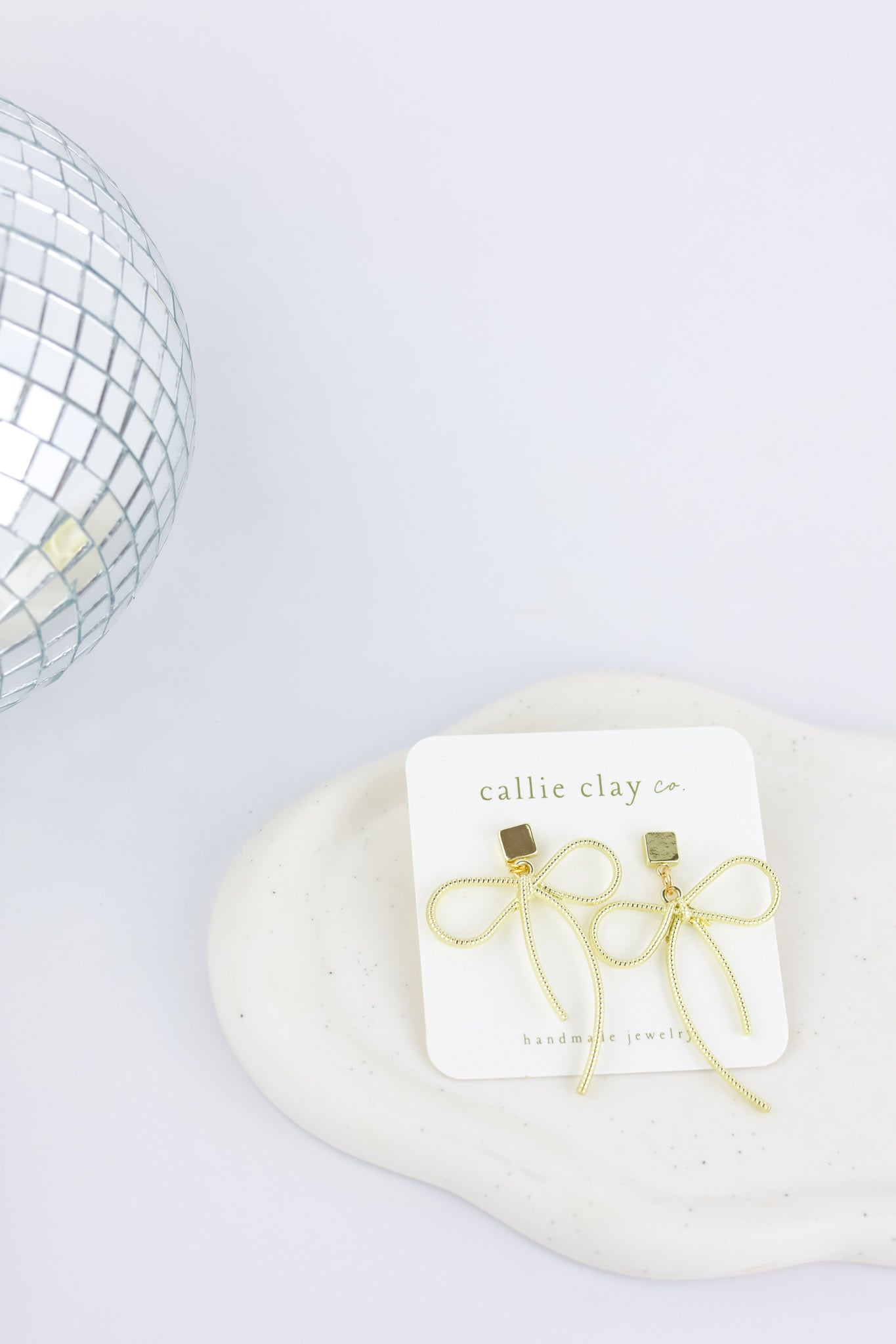 Lilly Bow Earrings | Gold