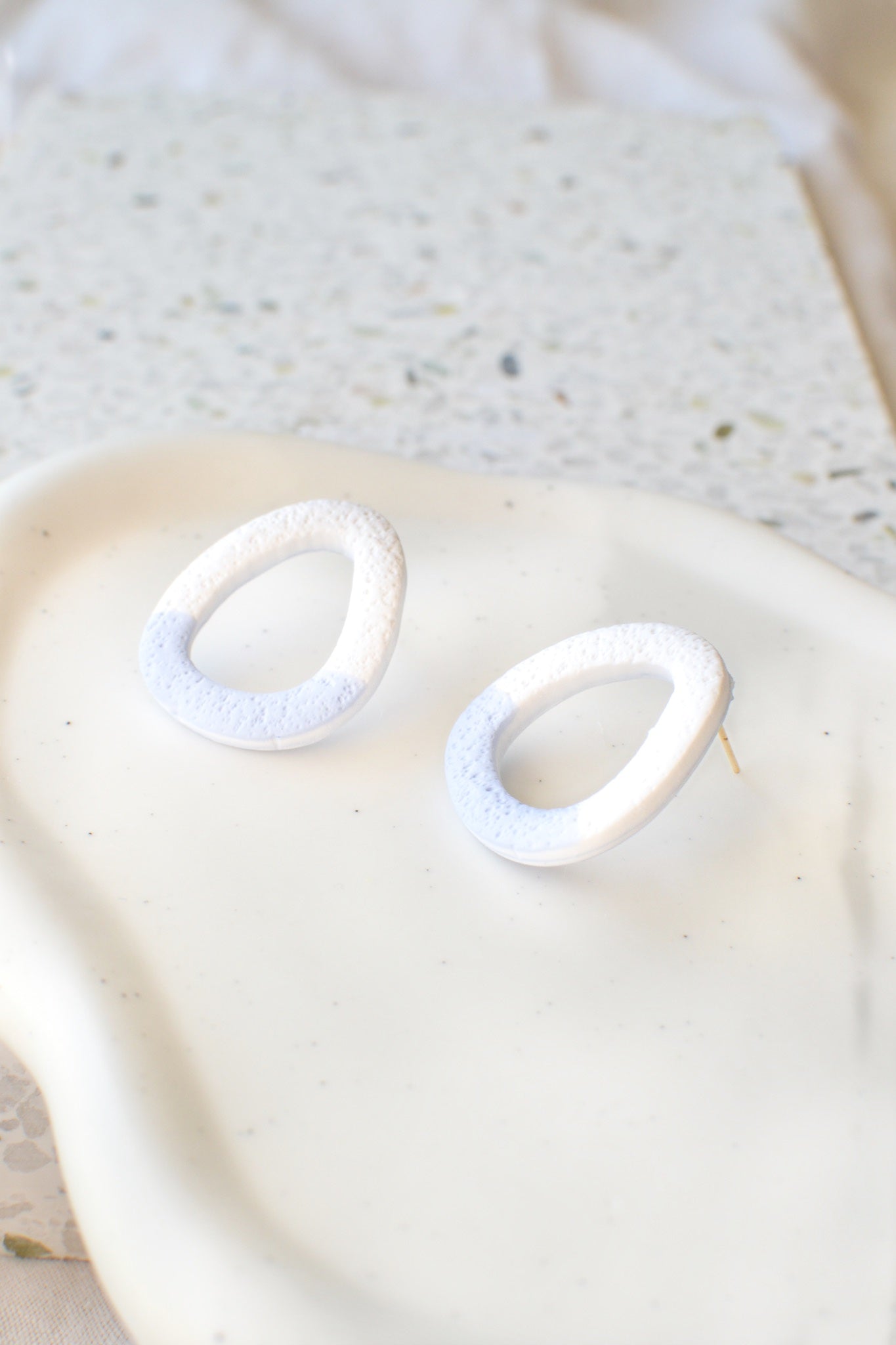 Big Textured Clay Studs | Blue & White