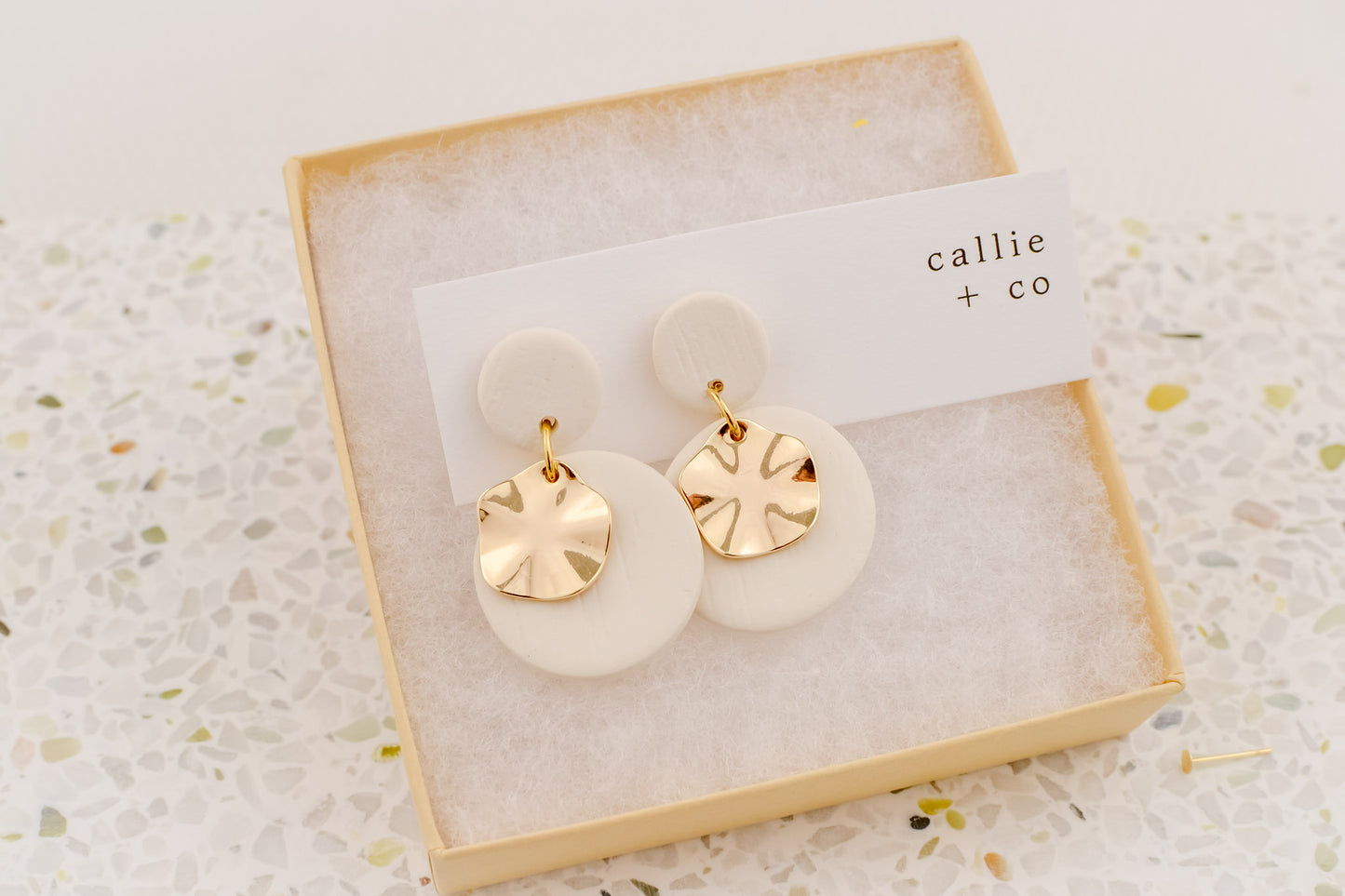 gold + white modern dangles | modern holiday collection