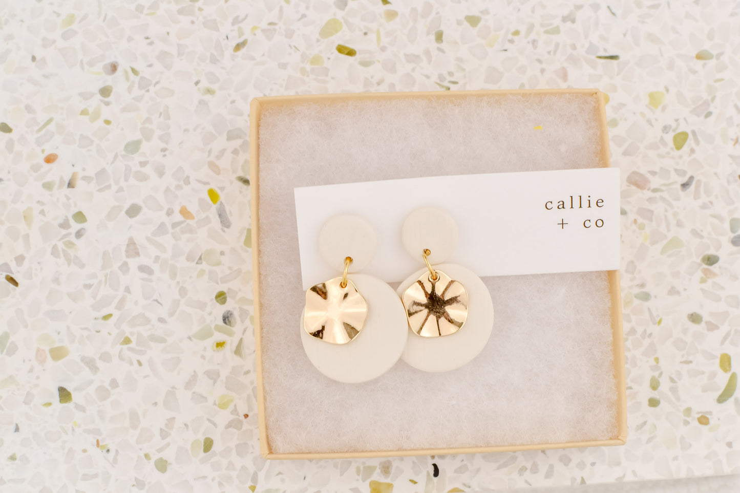 gold + white modern dangles | modern holiday collection