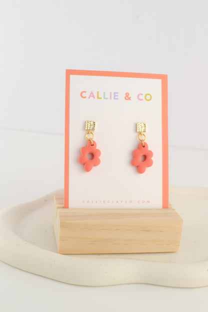 Daisy Dangles | Bright Coral