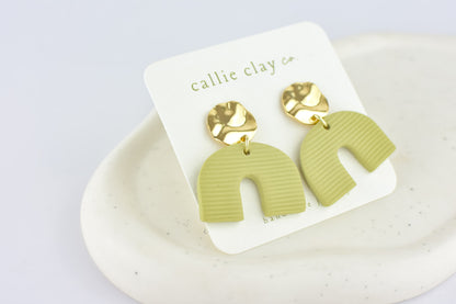 Soleil Dangles | Green & Gold Arches