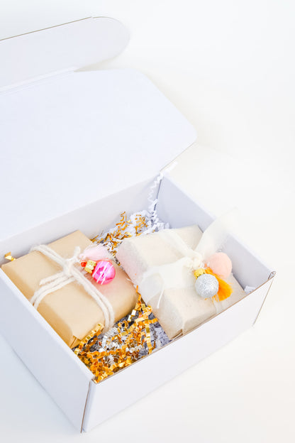 * SURPRISE * studs 'n dangles gift set