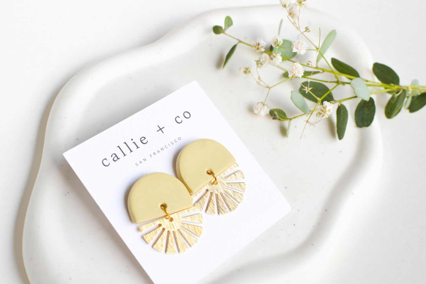 Sunburst Earrings in Dandelion